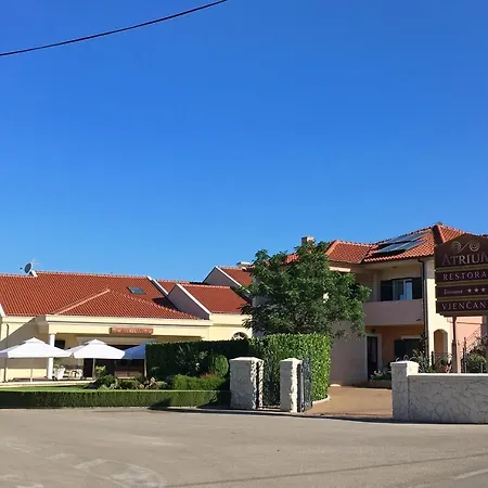 Σπίτι διακοπών House With A Swimming Pool Lozovac, Krka - 11715 Lozovac