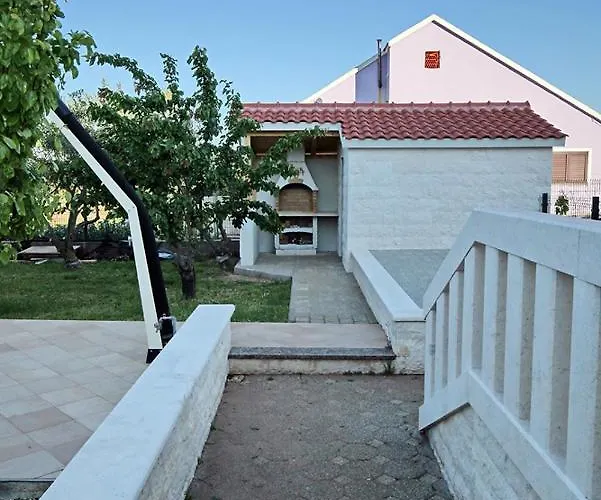 House With A Swimming Pool Lozovac, Krka - 11715 * Lozovac