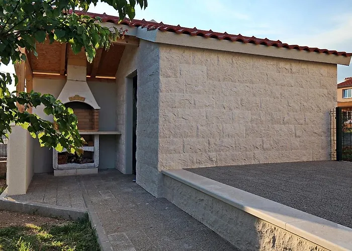 Vakantiehuis House With A Swimming Pool Lozovac, Krka - 11715 *